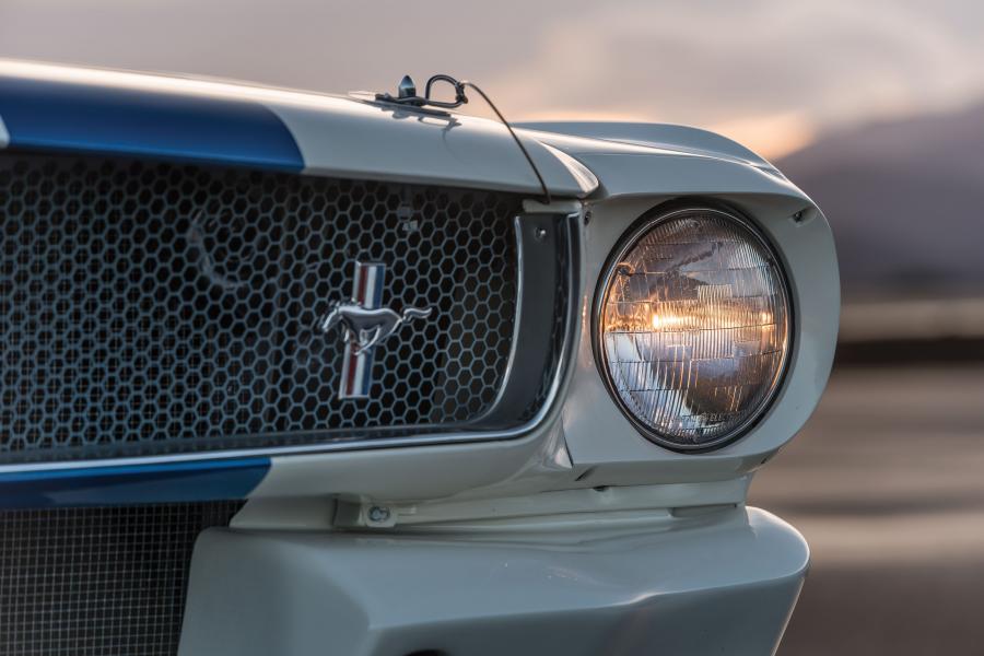 Детали экстерьера Shelby GT350R (5R213) 1965 года  (фото 25 из 29)